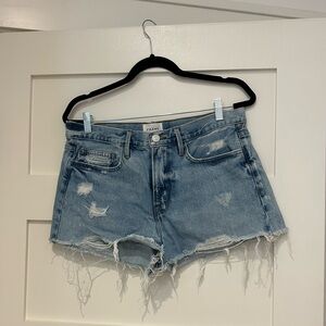 Frame Le Cutoff Denim Shorts